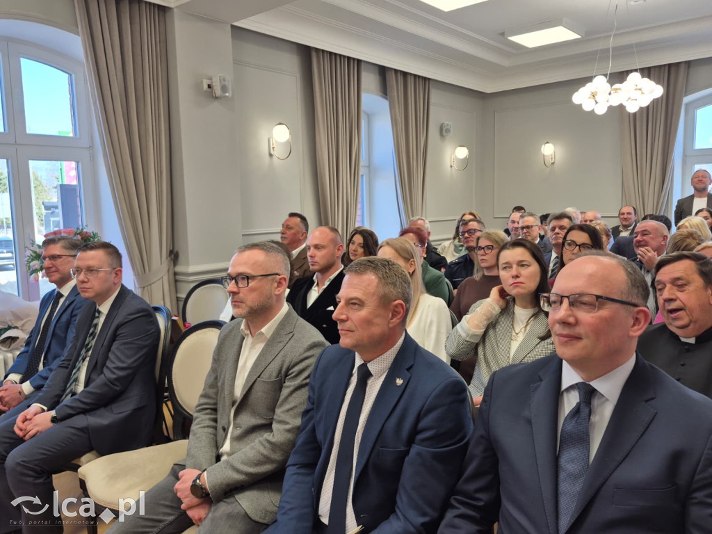 Zrujnowany budynek w Prochowicach odzyskał życie