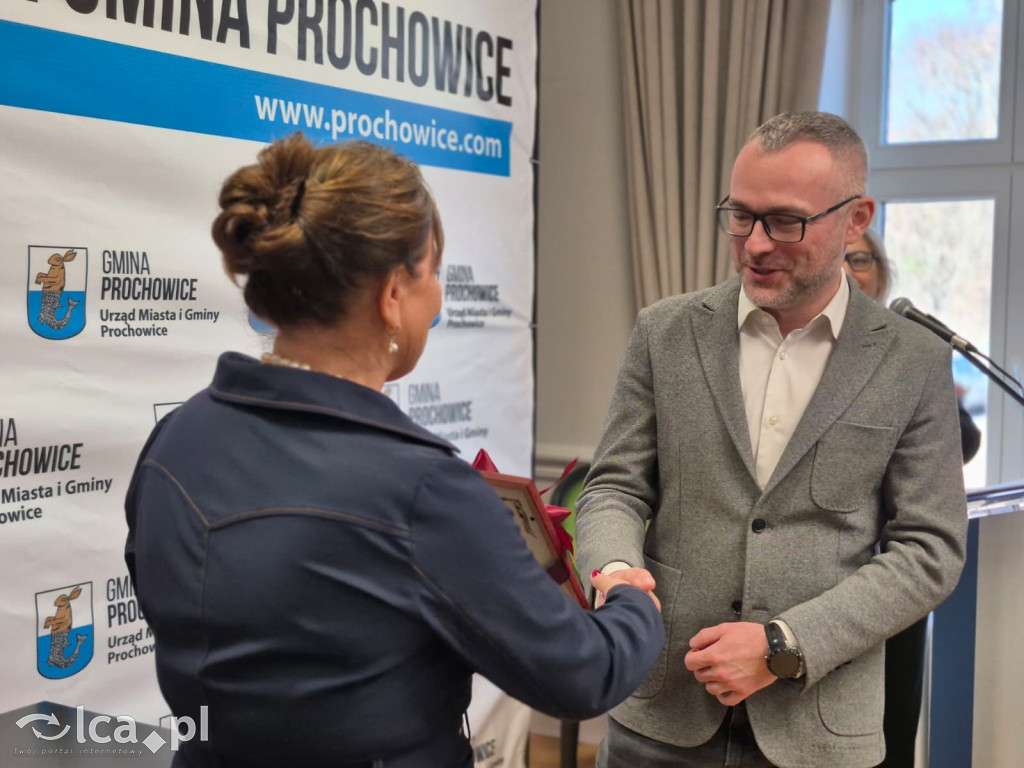 Zrujnowany budynek w Prochowicach odzyskał życie