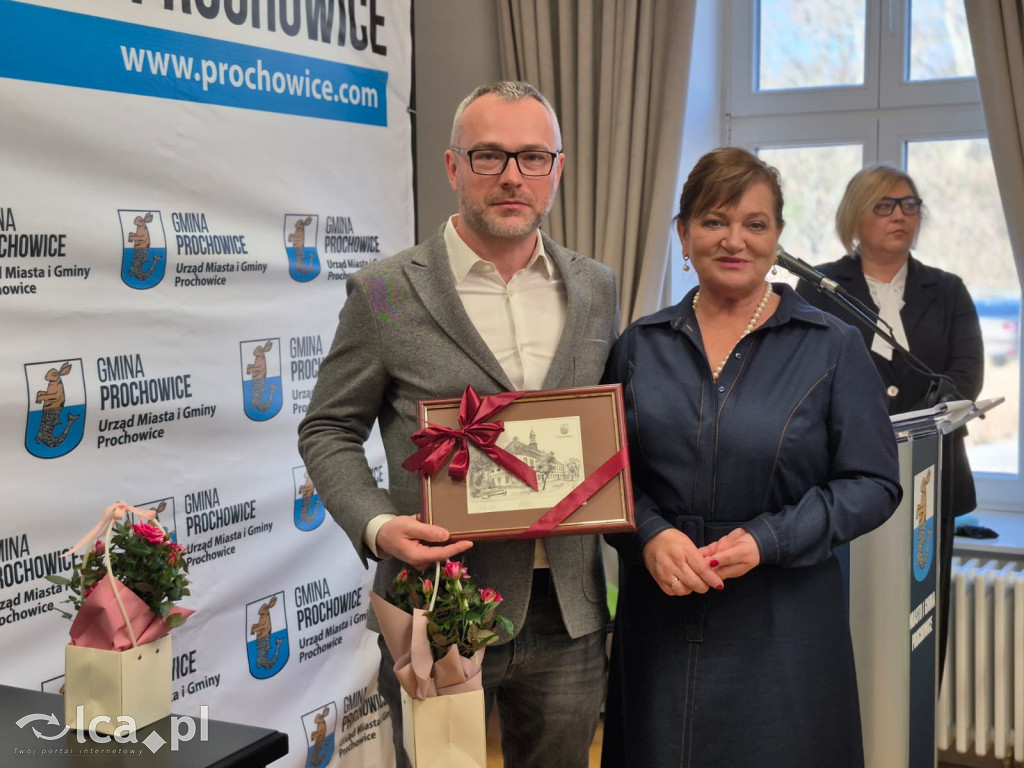 Zrujnowany budynek w Prochowicach odzyskał życie