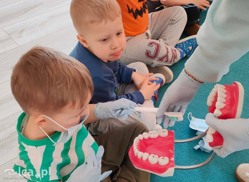 Czyste ząbki i uśmiech od ucha do ucha!