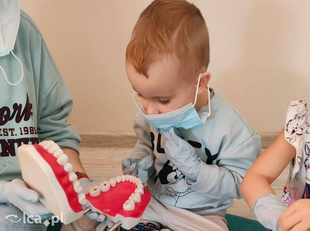 Czyste ząbki i uśmiech od ucha do ucha!