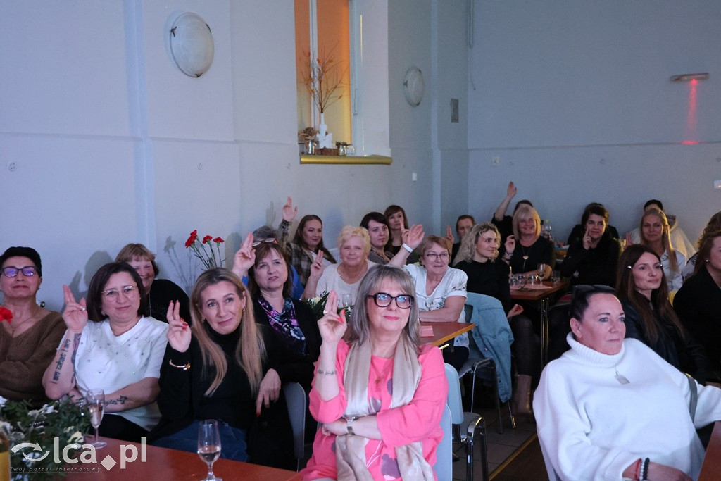 Kabaret PAKA rozbawił panie w Pątnowie