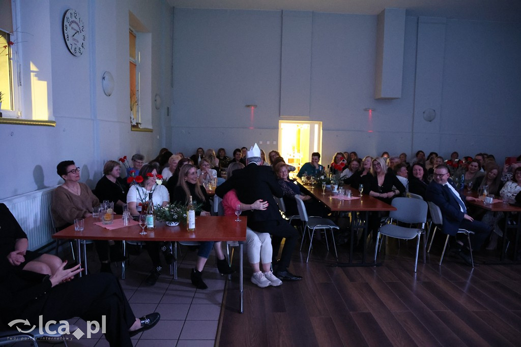 Kabaret PAKA rozbawił panie w Pątnowie