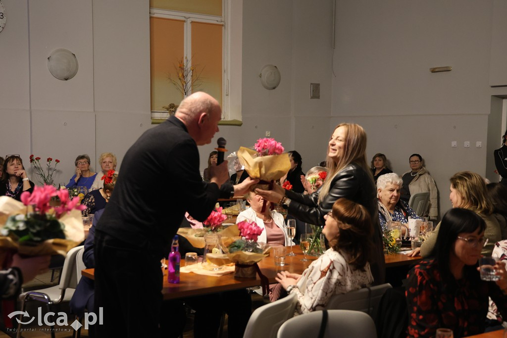 Kabaret PAKA rozbawił panie w Pątnowie