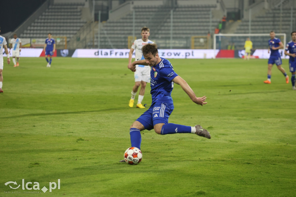 Trzy punkty zostają w Legnicy! Miedź pokonała Stal