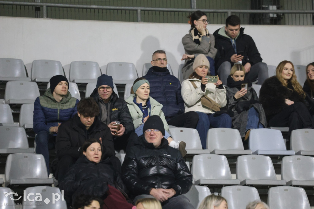 Na trybunach kibicowano z klasą! Zobacz zdjęcia