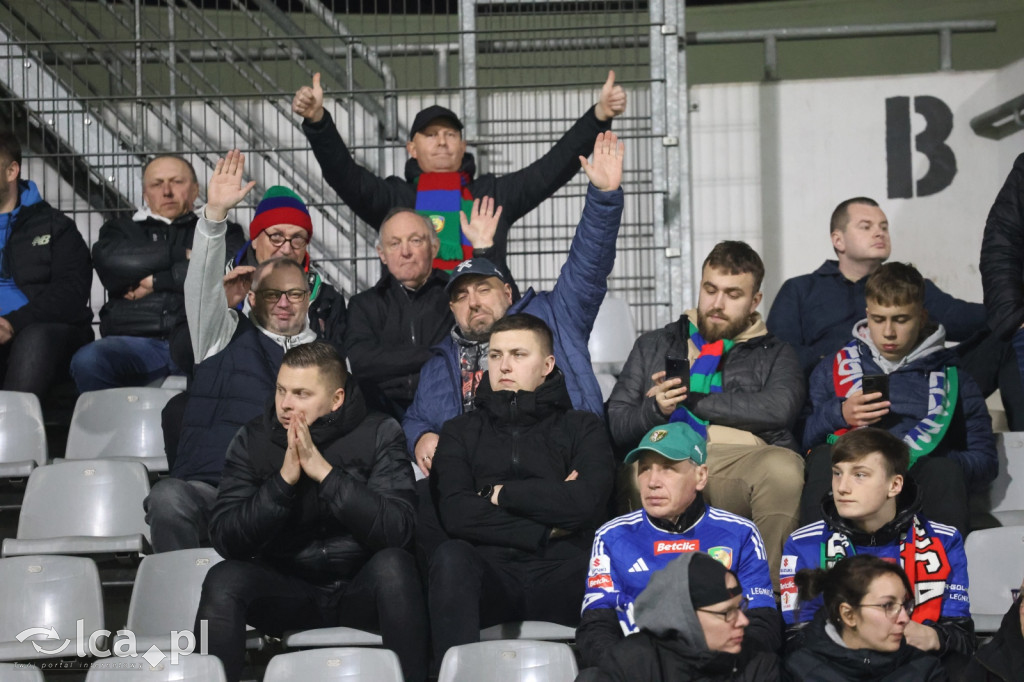 Na trybunach kibicowano z klasą! Zobacz zdjęcia