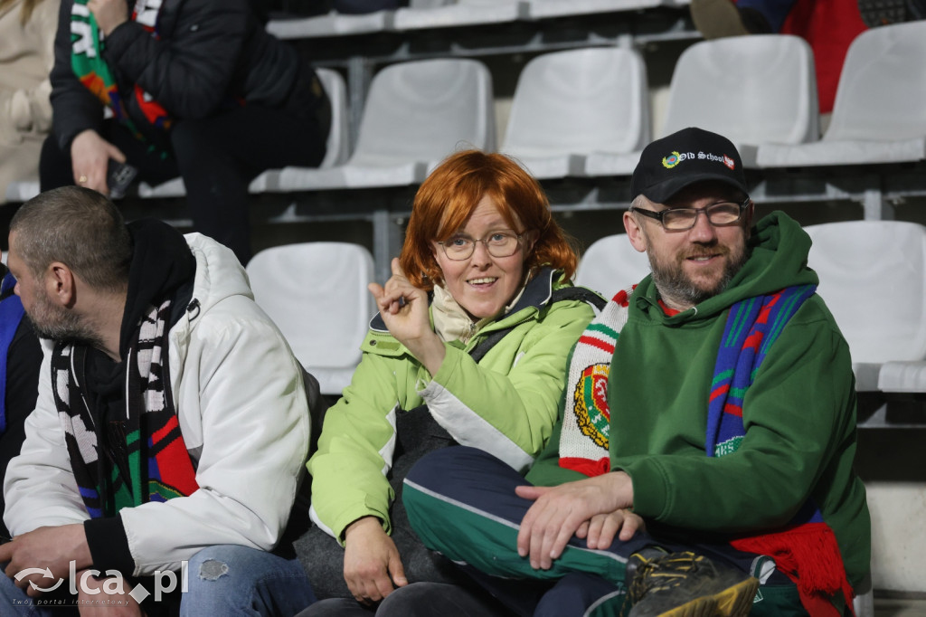 Na trybunach kibicowano z klasą! Zobacz zdjęcia
