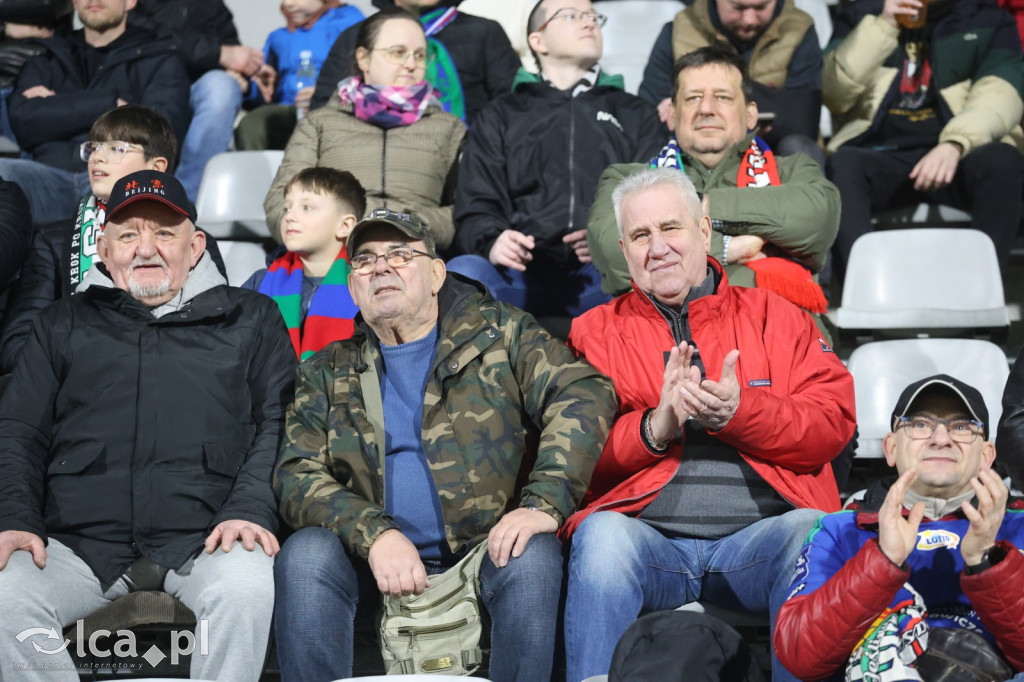 Na trybunach kibicowano z klasą! Zobacz zdjęcia