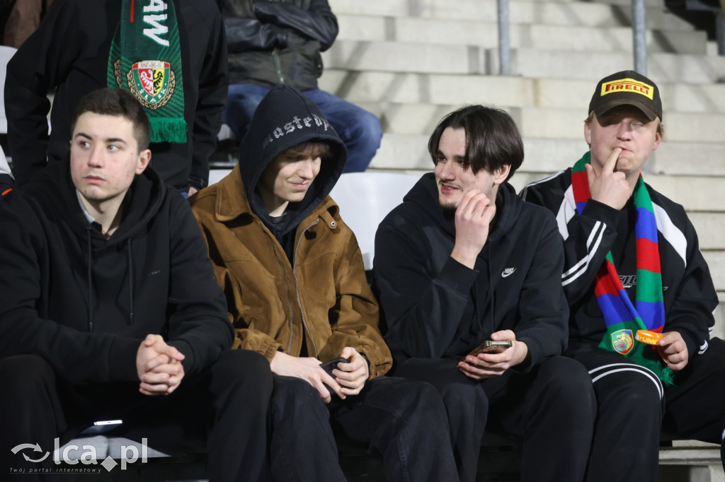 Na trybunach kibicowano z klasą! Zobacz zdjęcia
