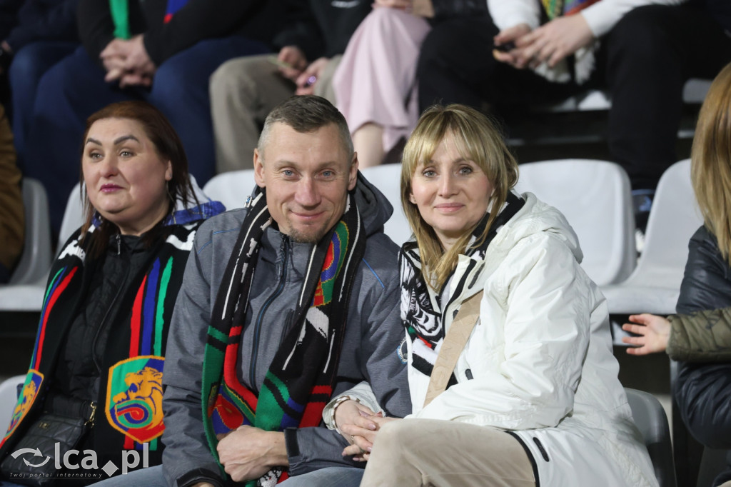 Na trybunach kibicowano z klasą! Zobacz zdjęcia
