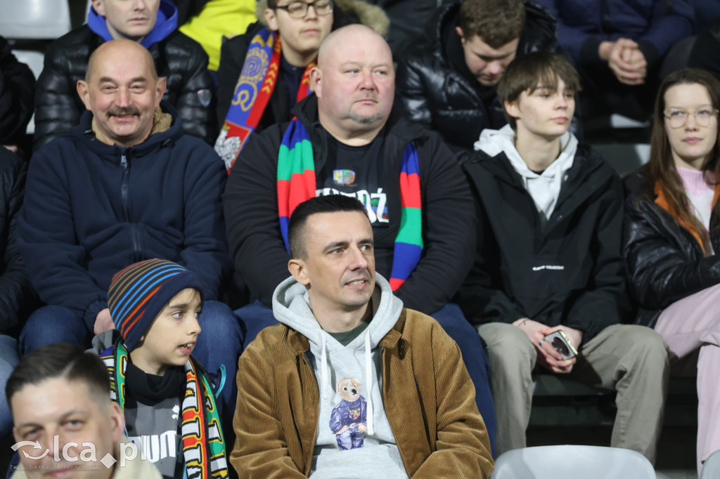 Na trybunach kibicowano z klasą! Zobacz zdjęcia