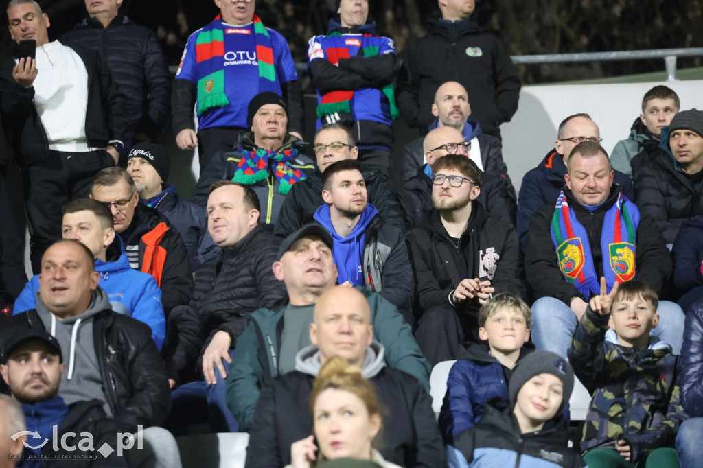 Na trybunach kibicowano z klasą! Zobacz zdjęcia