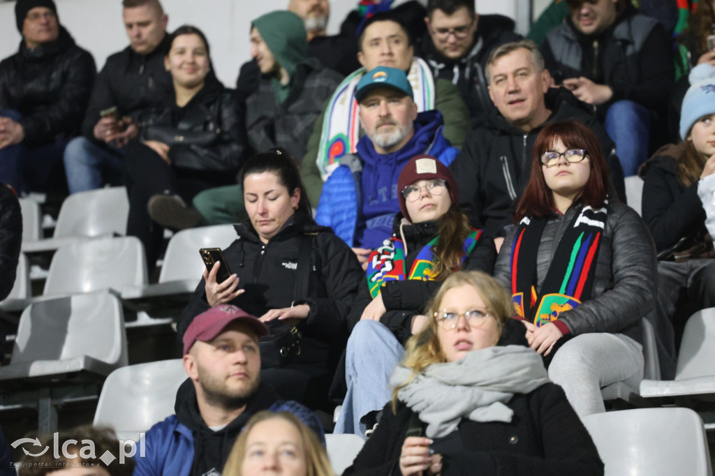 Na trybunach kibicowano z klasą! Zobacz zdjęcia