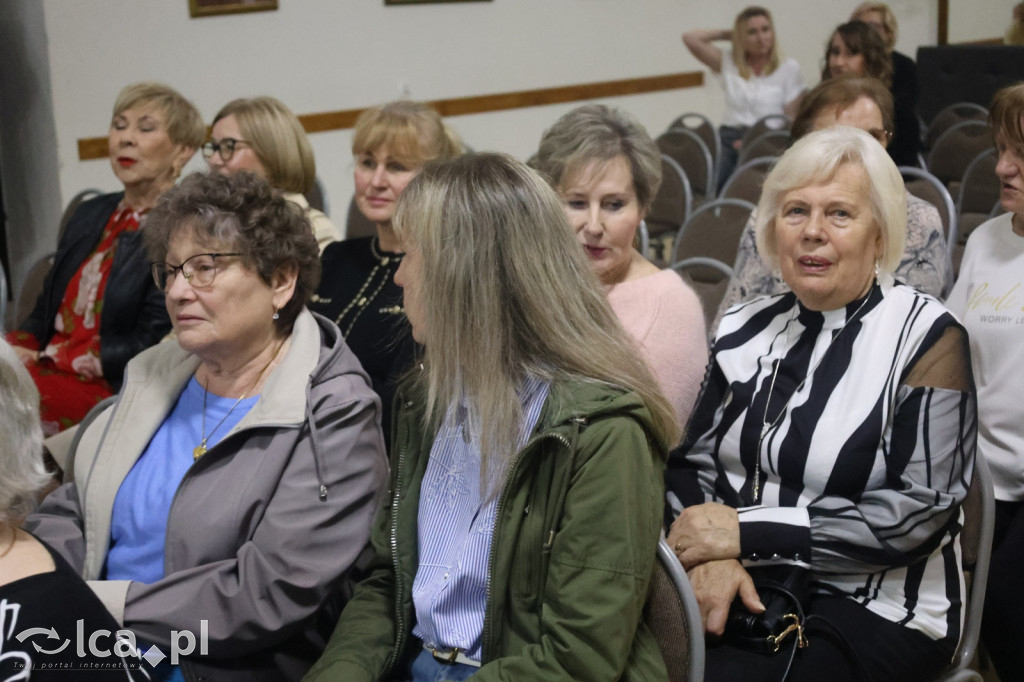 Kabaret i Beatlesi na Dzień Kobiet w Prochowicach