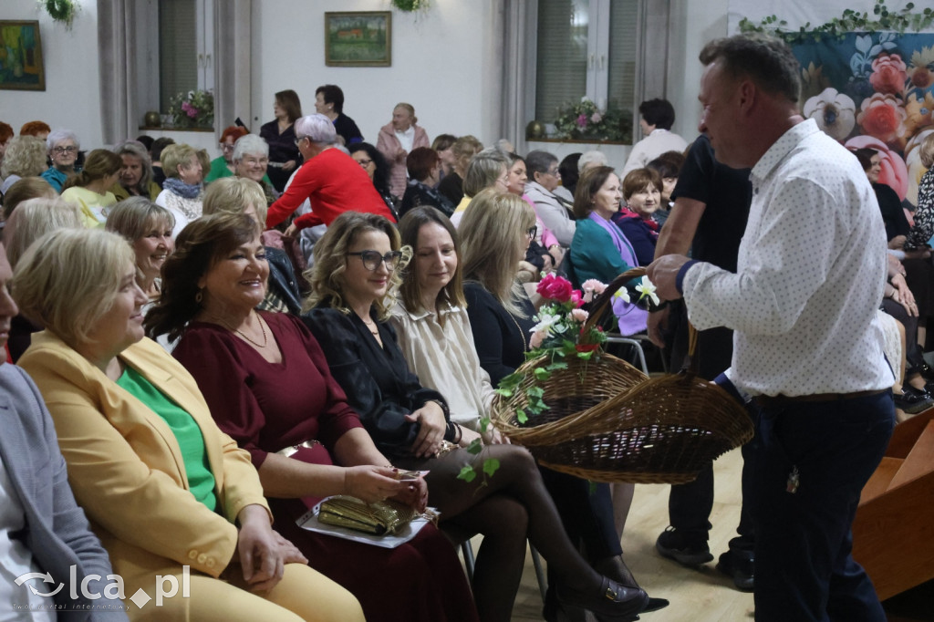 Kabaret i Beatlesi na Dzień Kobiet w Prochowicach
