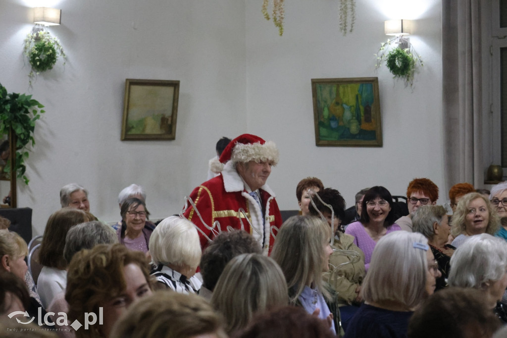 Kabaret i Beatlesi na Dzień Kobiet w Prochowicach
