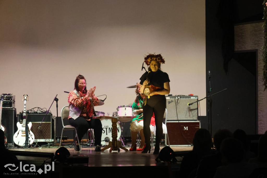 Kabaret i Beatlesi na Dzień Kobiet w Prochowicach