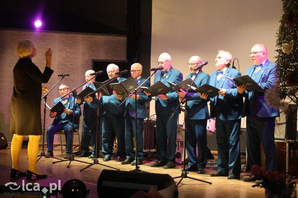 Kabaret i Beatlesi na Dzień Kobiet w Prochowicach