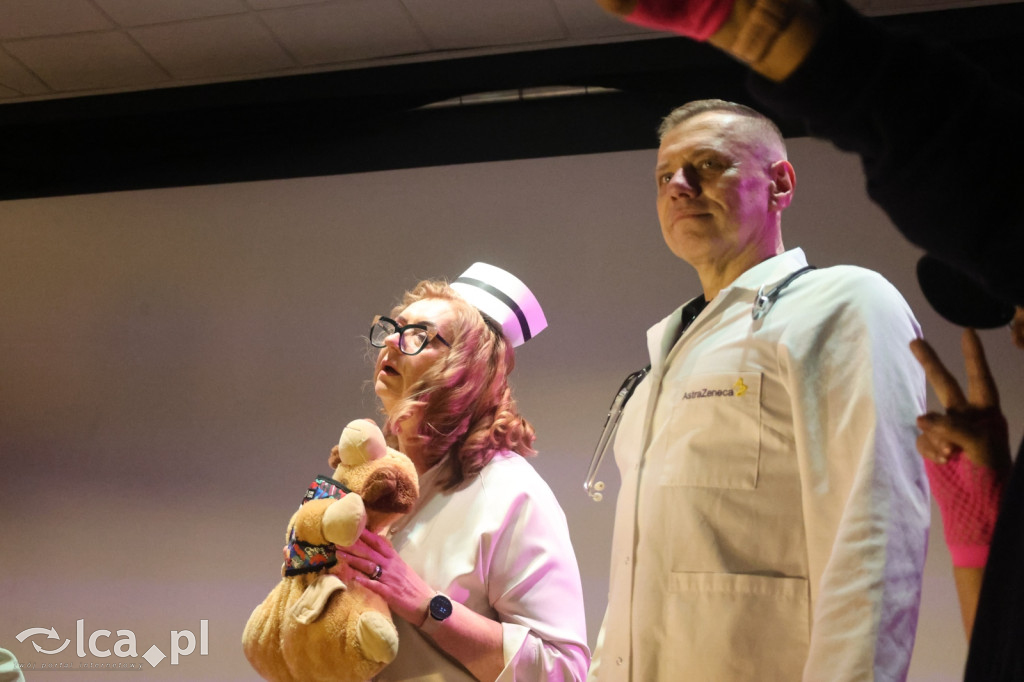 Kabaret i Beatlesi na Dzień Kobiet w Prochowicach