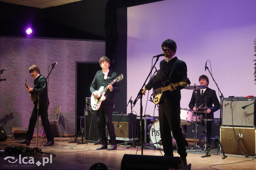 Kabaret i Beatlesi na Dzień Kobiet w Prochowicach