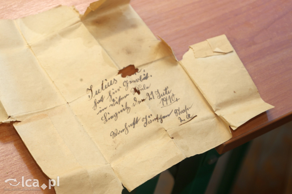 Tajemnice ukryte w belkach stropowych i kryptach