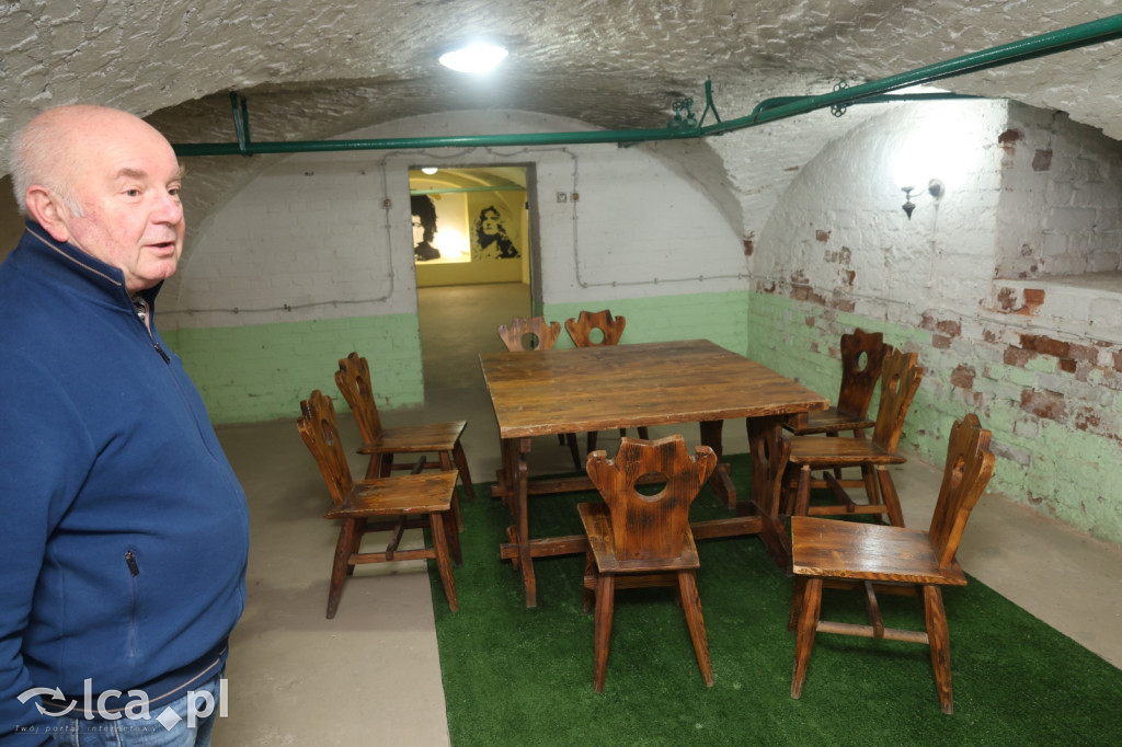 Tajemnice ukryte w belkach stropowych i kryptach