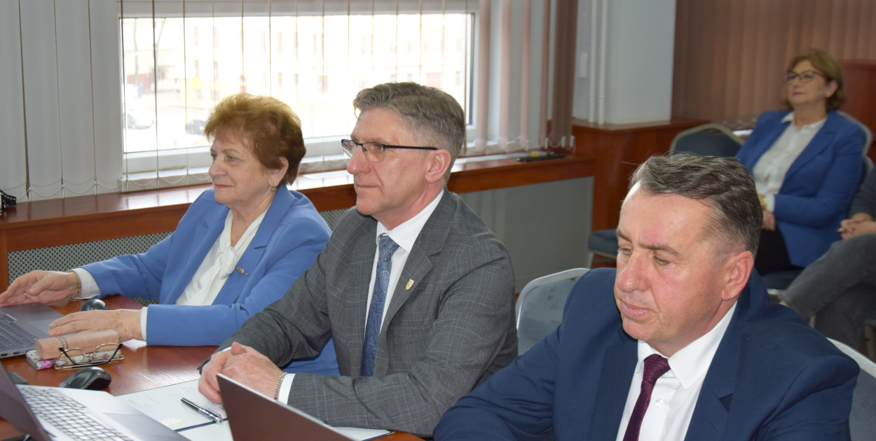 Nadzwyczajna sesja Rady Powiatu Legnickiego