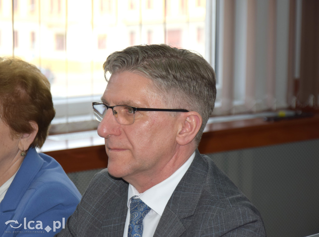 Nadzwyczajna sesja Rady Powiatu Legnickiego