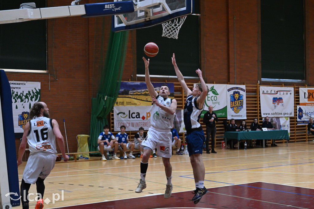 Dominacja Lwów na Piekarach – pewne zwycięstwo KS Basket Legnica