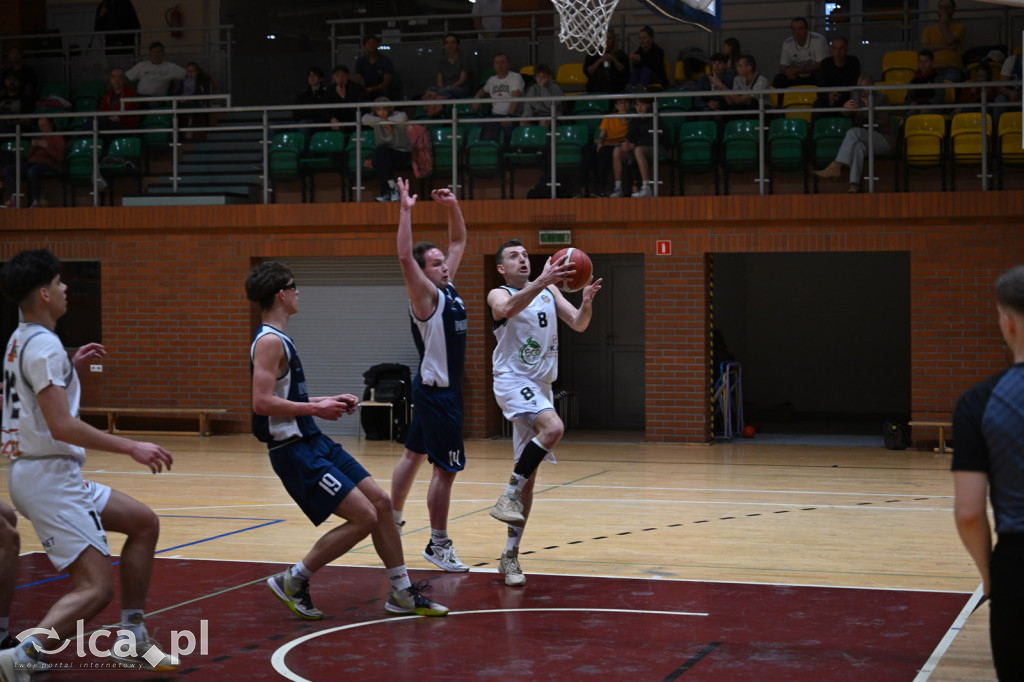 Dominacja Lwów na Piekarach – pewne zwycięstwo KS Basket Legnica