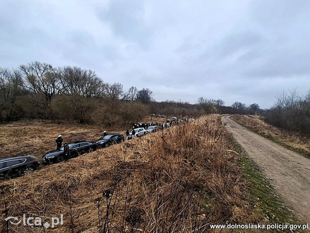 83 pseudokibiców czekało na starcie