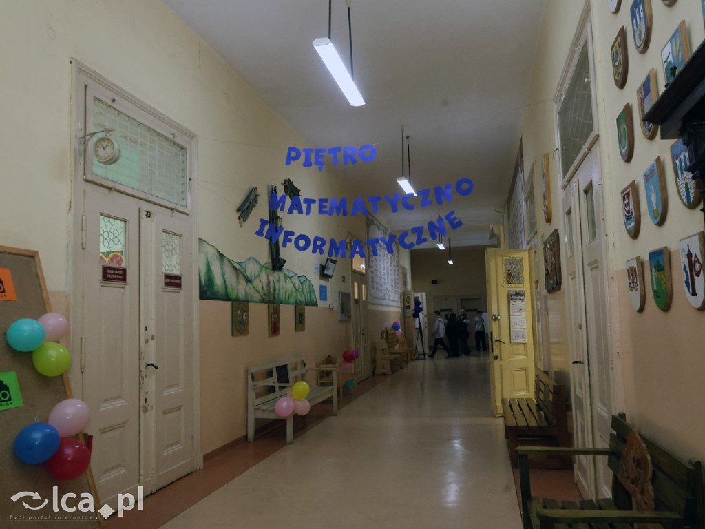  I LO w Legnicy zmieniło się w filmowy plan