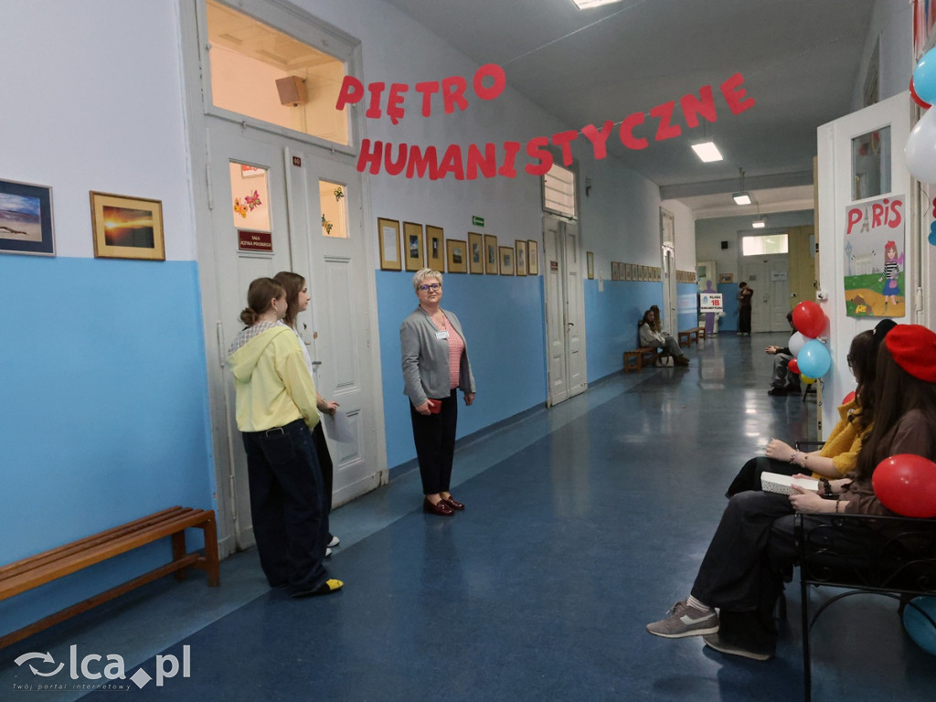  I LO w Legnicy zmieniło się w filmowy plan