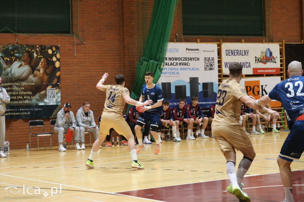Siódemka Miedź Legnica rzuca wicelidera na kolana