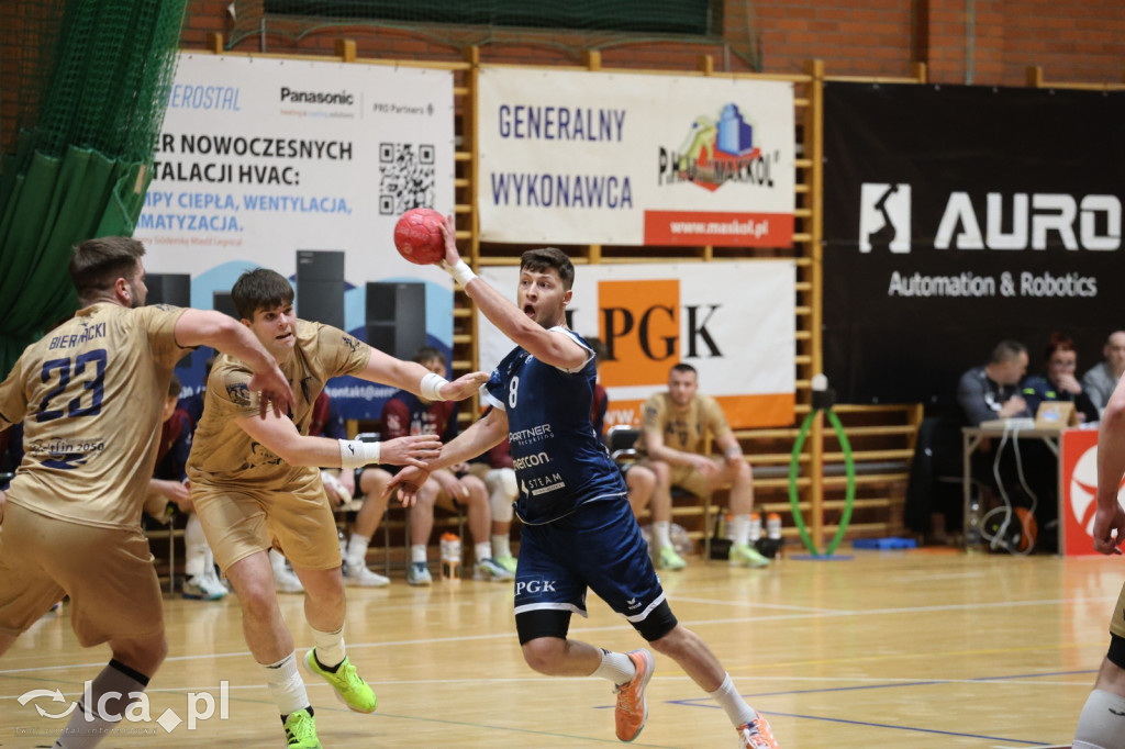 Siódemka Miedź Legnica rzuca wicelidera na kolana