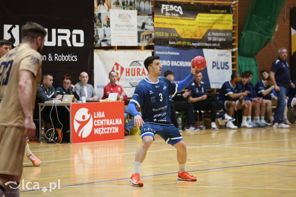 Siódemka Miedź Legnica rzuca wicelidera na kolana