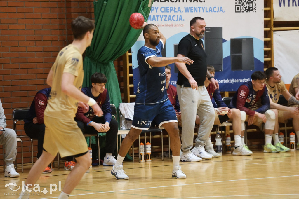 Siódemka Miedź Legnica rzuca wicelidera na kolana