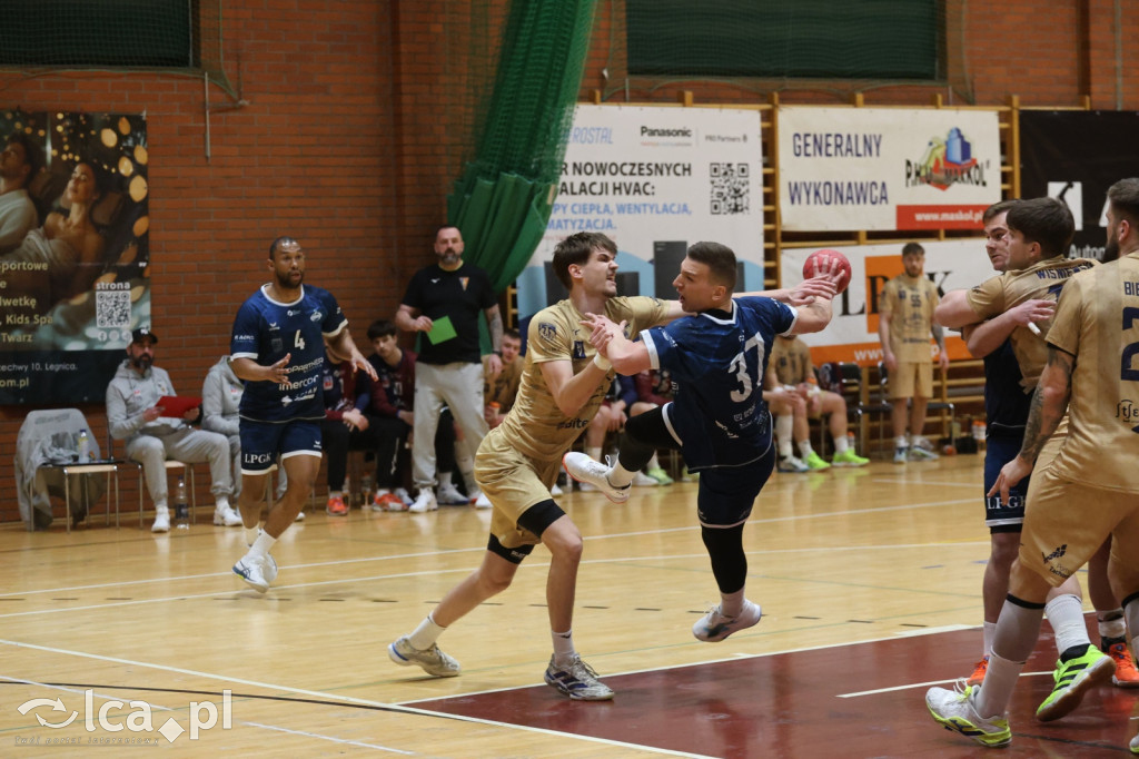Siódemka Miedź Legnica rzuca wicelidera na kolana