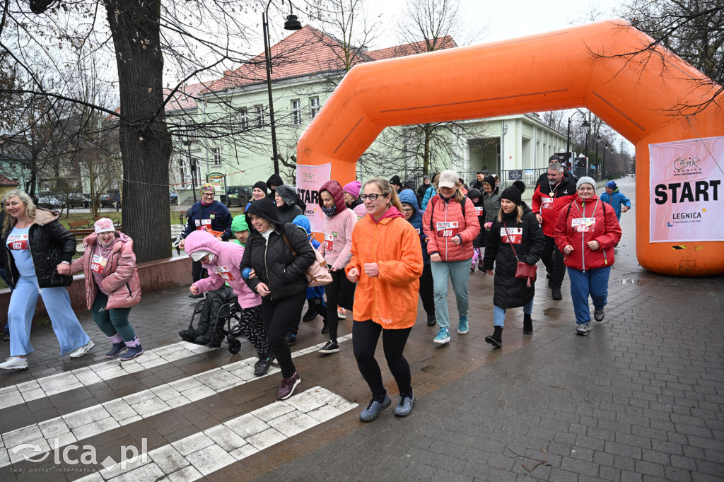 Pokonali kilometr dla „Otwórz Serce”