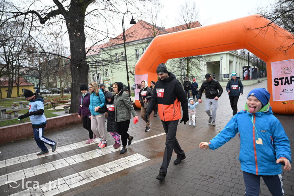 Pokonali kilometr dla „Otwórz Serce”