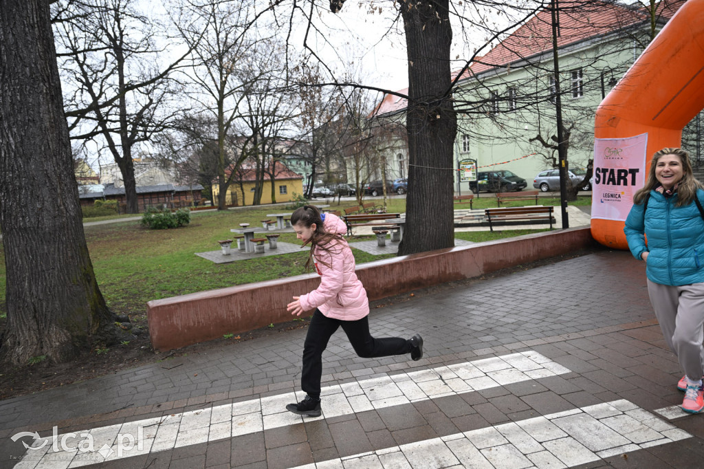Pokonali kilometr dla „Otwórz Serce”