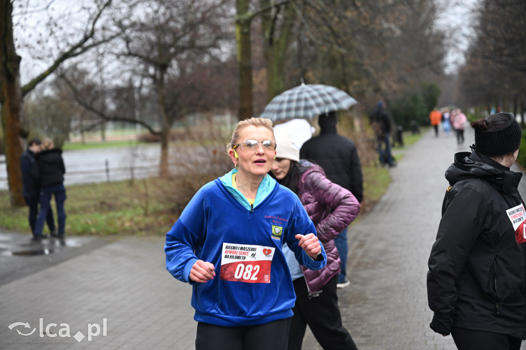 Pokonali kilometr dla „Otwórz Serce”