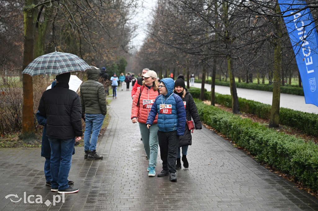 Pokonali kilometr dla „Otwórz Serce”