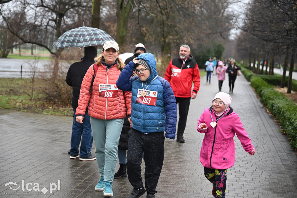 Pokonali kilometr dla „Otwórz Serce”