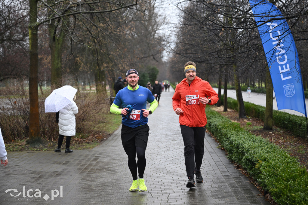 Pokonali kilometr dla „Otwórz Serce”