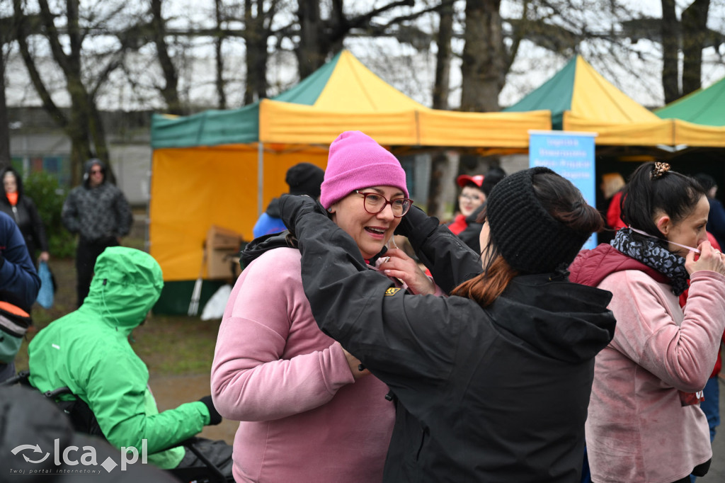 Pokonali kilometr dla „Otwórz Serce”