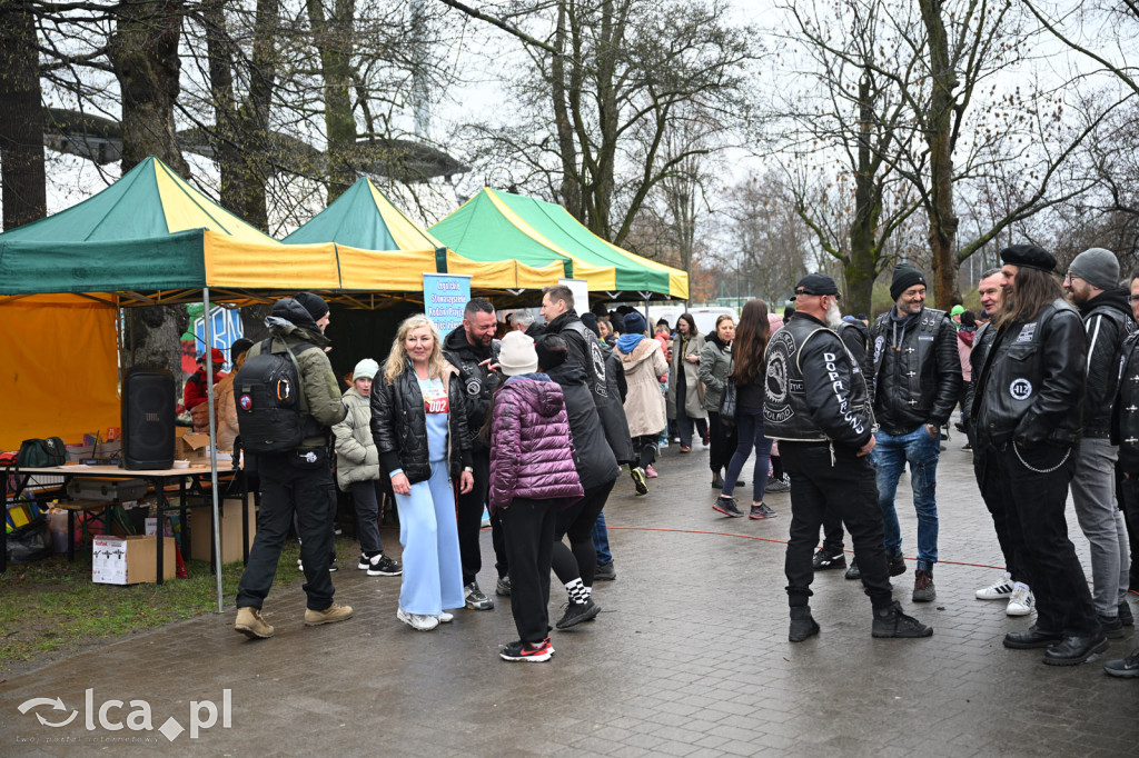 Pokonali kilometr dla „Otwórz Serce”
