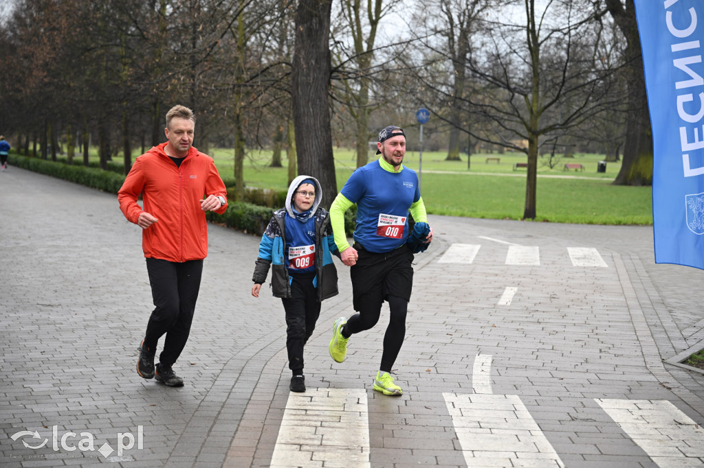 Pokonali kilometr dla „Otwórz Serce”