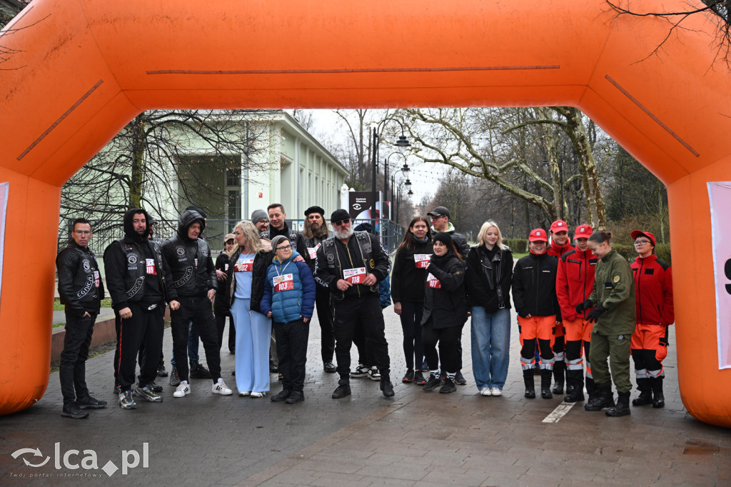 Pokonali kilometr dla „Otwórz Serce”